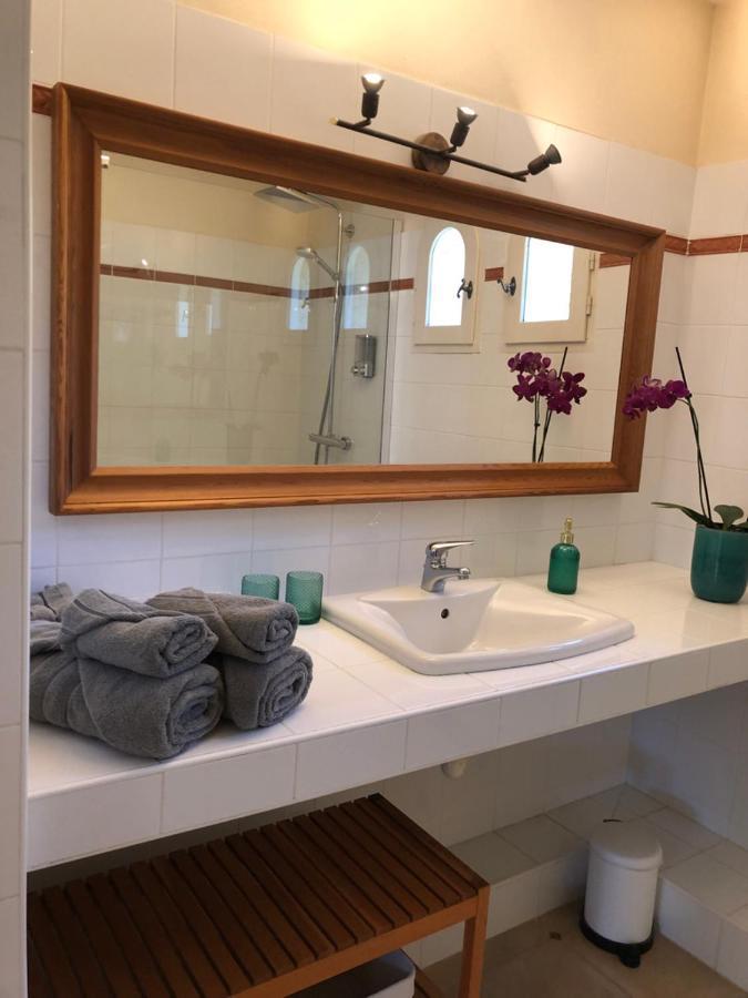 Le Nid Des Corbieres Bed & Breakfast Bizanet Ngoại thất bức ảnh