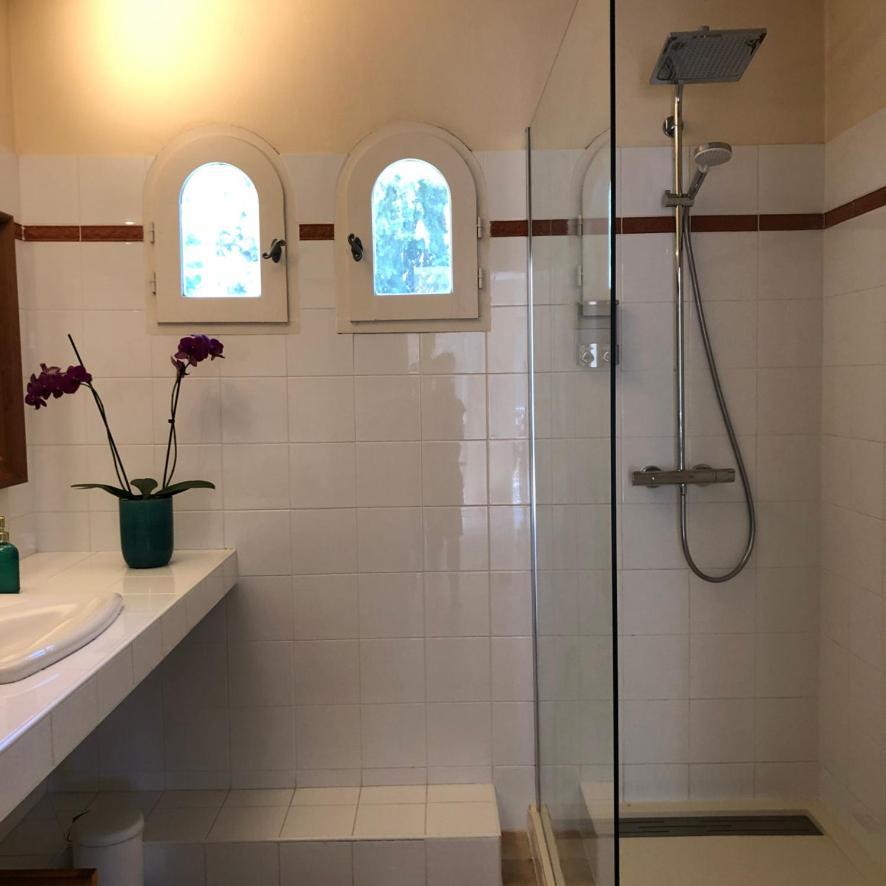 Le Nid Des Corbieres Bed & Breakfast Bizanet Ngoại thất bức ảnh