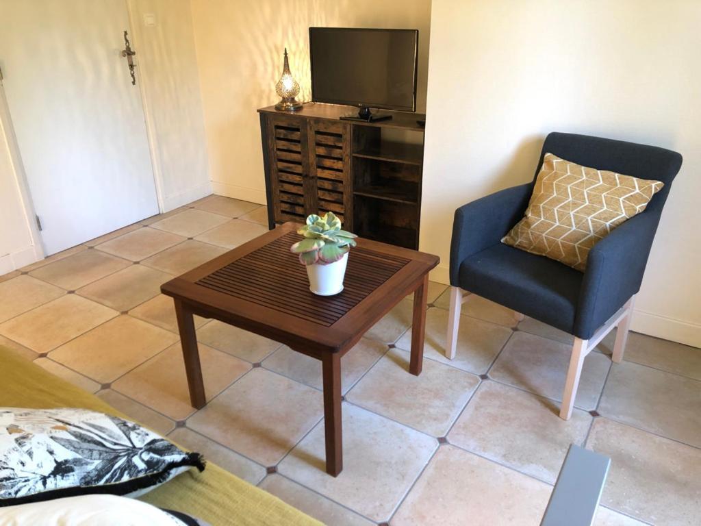 Le Nid Des Corbieres Bed & Breakfast Bizanet Ngoại thất bức ảnh
